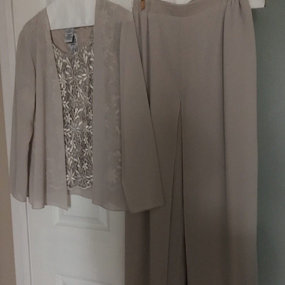 3-Piece pantsuit
